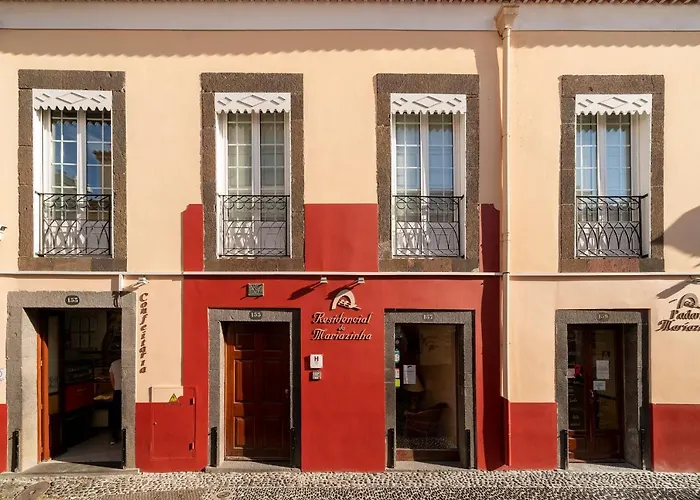 Residencial Mariazinha 酒店 2*