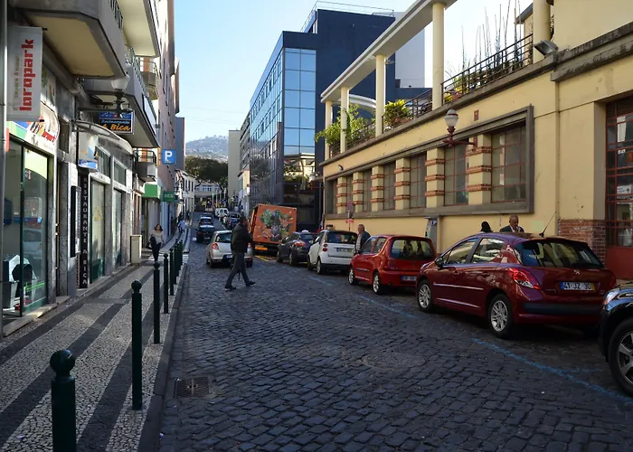 Residencial Mariazinha 丰沙尔