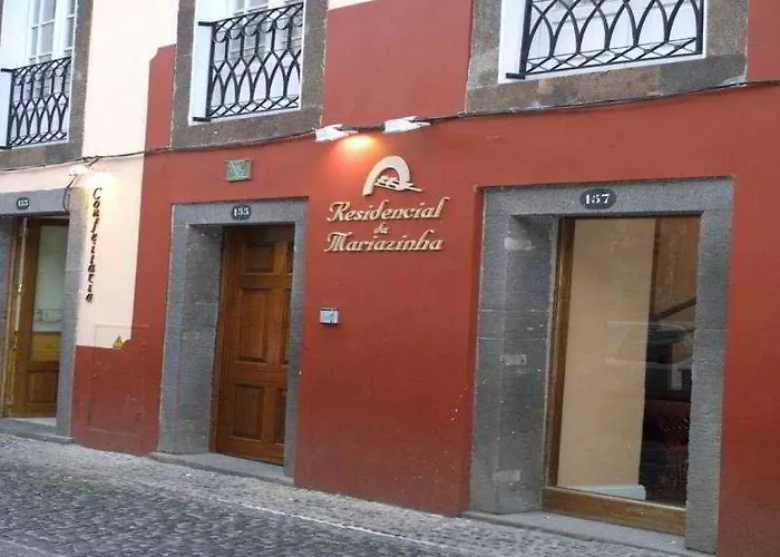 酒店 Residencial Mariazinha 2*