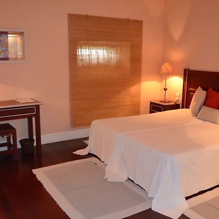 Residencial Mariazinha 酒店 2*