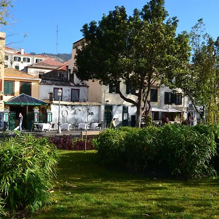 Residencial Mariazinha 2* Funchal (Madeira)