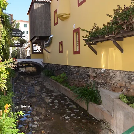 Residencial Mariazinha Hotel 2*