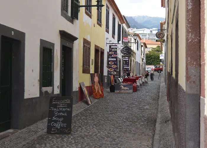 酒店 Residencial Mariazinha 丰沙尔