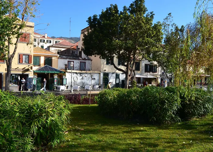 Residencial Mariazinha 2* Funchal (Madeira)