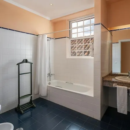 بيت ضيافة Residencial Mariazinha By Petit 2*