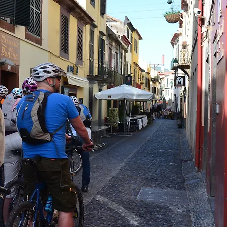 Residencial Mariazinha 2* Funchal (Madeira)