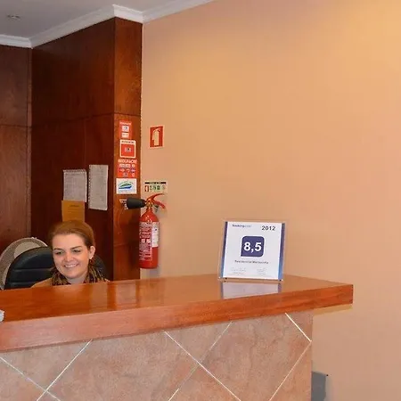 Residencial Mariazinha By Petit فونشال