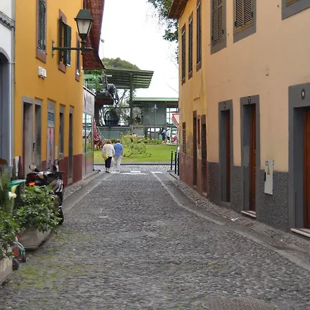 Residencial Mariazinha By Petit فونشال